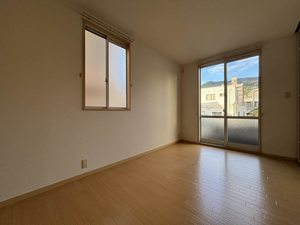 シャーメゾンアカシヤ　＊＊ A0101号-8