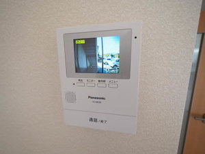 コリーヌ横浜　Ａ棟　＊ A0101号-9