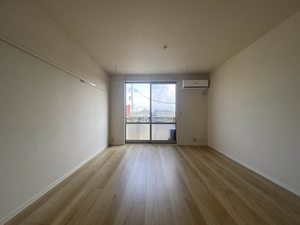 ジュネス西宮市 ** A0204号-2