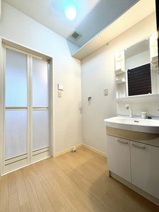 ヴァーチャスの杜　Ｂ棟　＊＊ B0103号-5