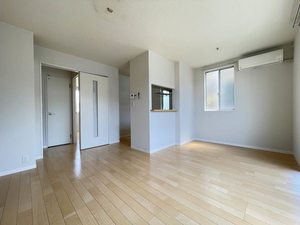 ガーデンコート　Ⅲ棟　＊ C0102号-2