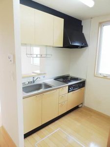 ガーデンコート　Ⅴ棟　＊ E0101号-3