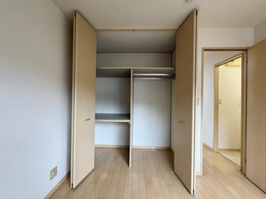 Sunny court 屋野 Ⅱ棟 ** B0201号-8