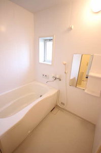 ソレイユコート　Ｂ棟　＊＊ B0201号-9