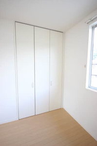 ソレイユコート　Ｂ棟　＊＊ B0201号-13