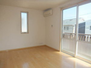 プレミール B棟 B0201号-7