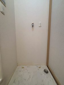 コンフォルト・ファイブ　Ｂ棟　＊＊ B0102号-6