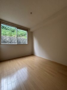 コンフォルト・ファイブ　Ｂ棟　＊＊ B0102号-8