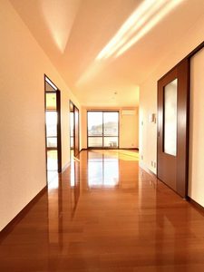 ヴィラ沖代　Ａ棟　＊＊ A0201号-2