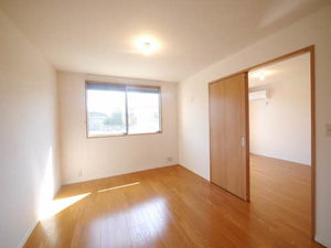 シャーメゾン吉田　Ｂ棟　＊＊ B0102号-5