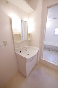 シャーメゾンなるみず　Ｂ棟　＊ B0202号-6