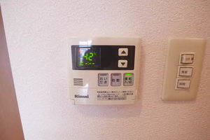 シャーメゾンなるみず　Ｂ棟　＊ B0202号-8