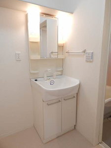 ディンプル ヒルズ 弐番館 B0102号-5