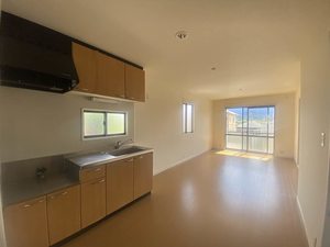 ソレール南風　Ｅ棟　＊ E0201号-2