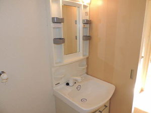 サウザンドタウン　Ｃ棟　＊ C0103号-9