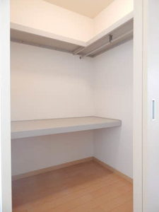 サウザンドタウン　Ｃ棟　＊ C0104号-6