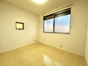 ヴィラ　グリーン　Ａ棟　＊ A0202号-8