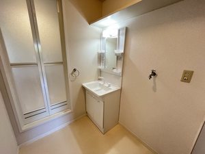 ディアス元岡 2番館 ** B0101号-5