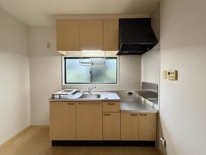 シャルマンドミール　Ｂ棟　＊ B0102号-3