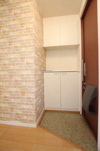 サンリッチ　Ｄ棟　＊＊ D0201号-10