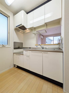 サンリッチ　Ｄ棟　＊＊ D0202号-3