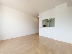 サンリッチ　Ｆ棟　＊＊ F0203号-2