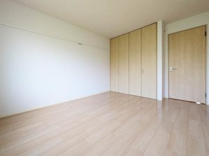 サンリッチ　Ｆ棟　＊＊ F0203号-4