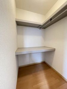 ディアスメディオ　Ｄ棟　＊＊ D0102号-5