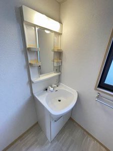 ディアスメディオ　Ｄ棟　＊＊ D0102号-7