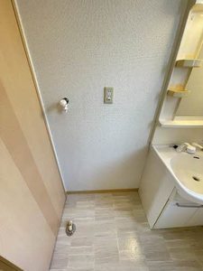 ディアスメディオ　Ｄ棟　＊＊ D0102号-8