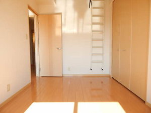 ディアスメディオ D棟 ** D0202号-3