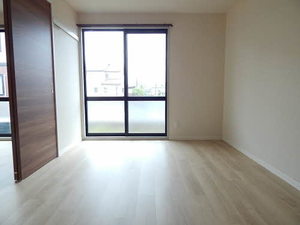 ディアスメディオ　Ｂ棟　＊＊ B0101号-3