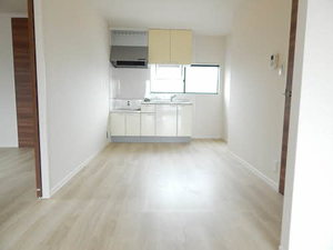 ディアスメディオ　Ｂ棟　＊＊ B0101号-14