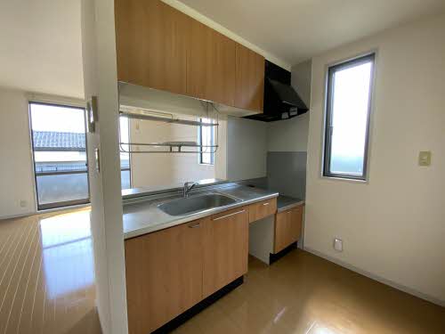 バリュージュ会下　Ａ棟　＊ A0102号-3