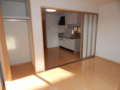 クオーレ　＊ A0201号-2