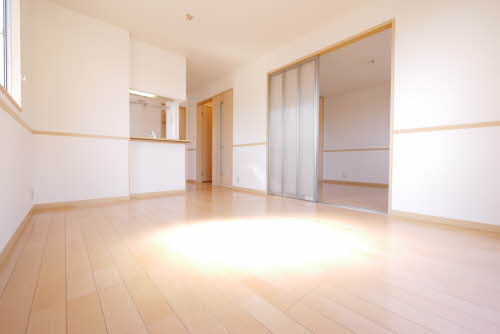 ソレアード２１　＊＊　Ｂ棟 B0101号-2