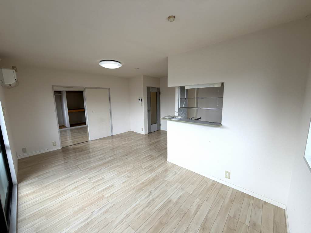 ヴェル・ドミール朝倉街道　Ｄ棟　＊＊ D0201号-3