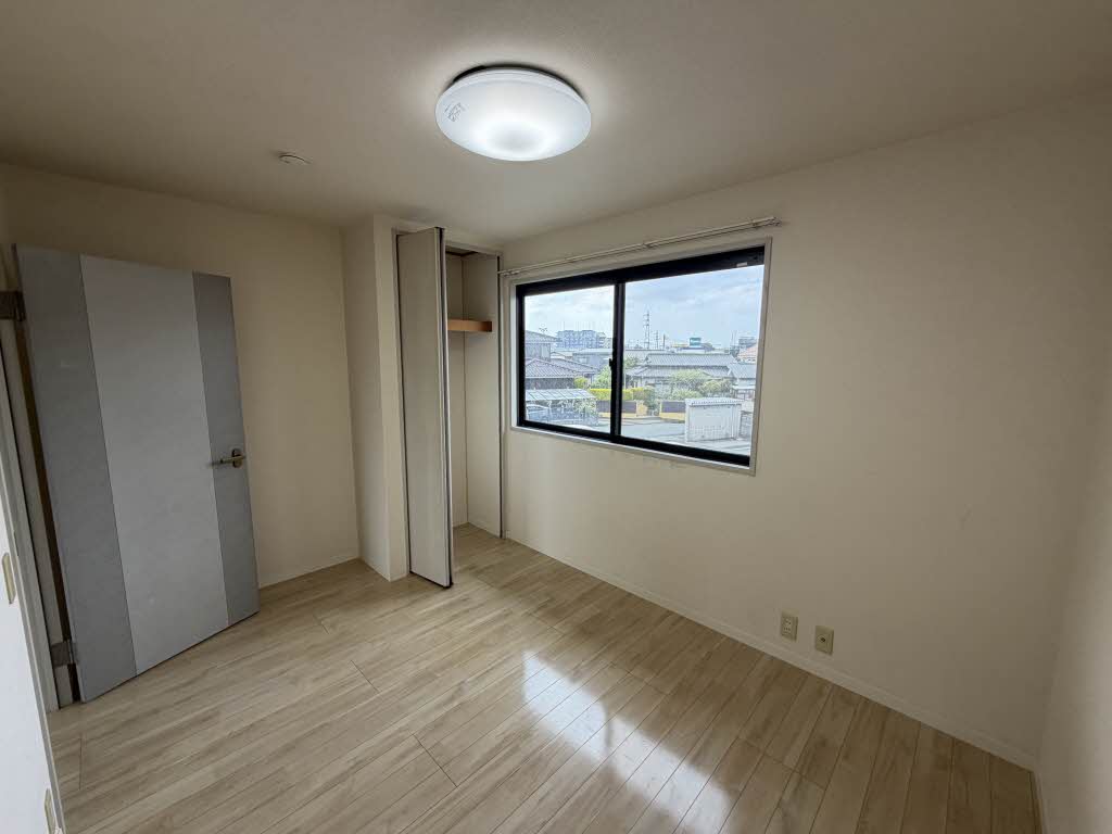 ヴェル・ドミール朝倉街道　Ｄ棟　＊＊ D0201号-11