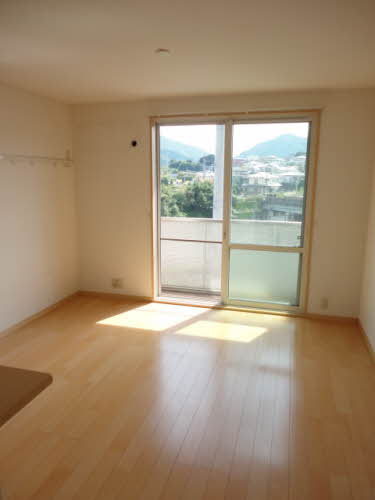 シャーメゾン　グリーン　Ｃ棟 C0202号-6