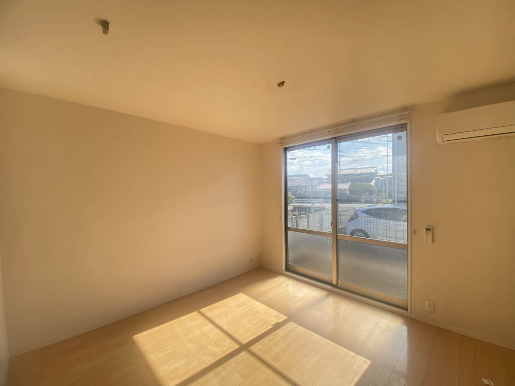 ヴェルドミールＫ　Ａ棟　＊＊ A0102号-2