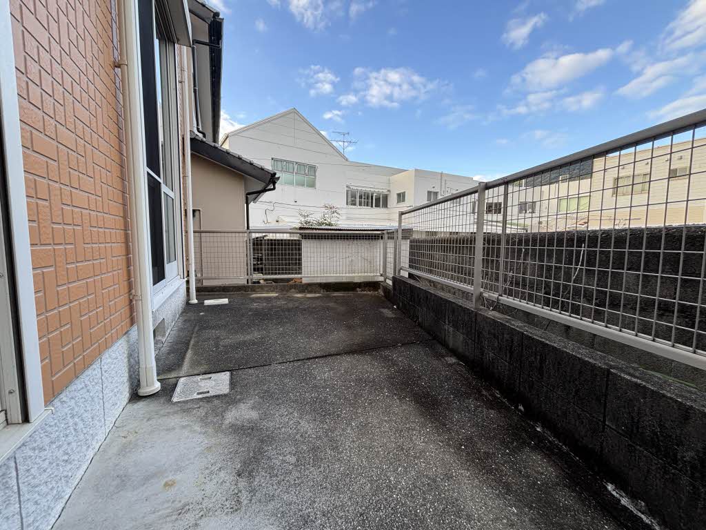 シャーメゾンアカシヤ　＊＊ A0101号-13