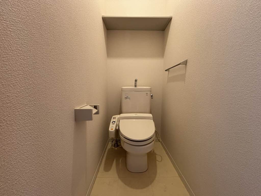 デ・フォレスト　＊ A0201号-7