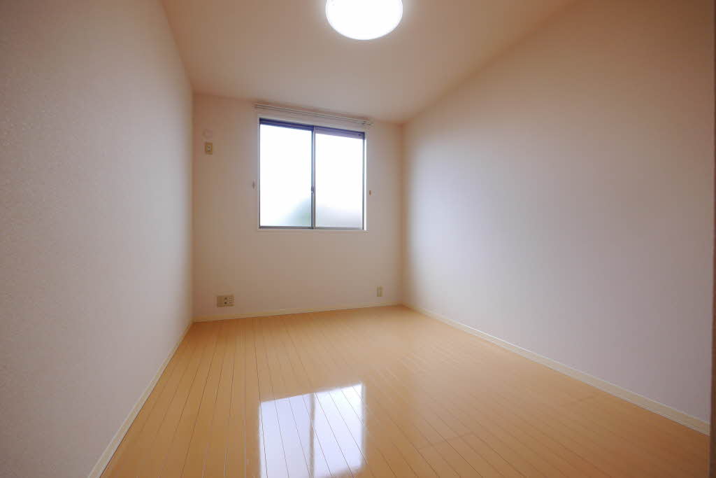 カーサ　シェルテッツァ　野見山　＊＊ A0101号-4