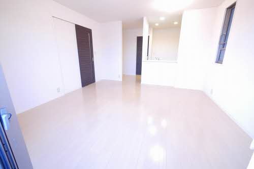 フォレストヴィラ川津　Ｂ棟　＊＊ B0201号-2