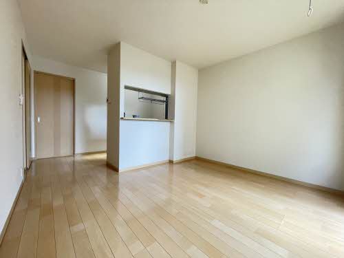 サリーレ新屋敷　Ⅰ番館　＊＊ A0101号-2