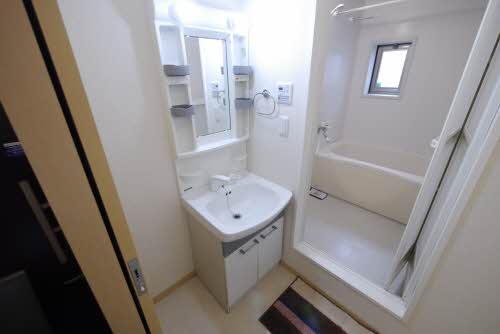 サリーレ新屋敷　Ⅱ番館　＊＊ B0101号-10