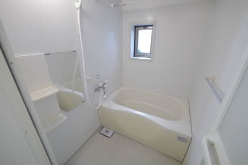 サリーレ新屋敷　Ⅱ番館　＊＊ B0101号-12