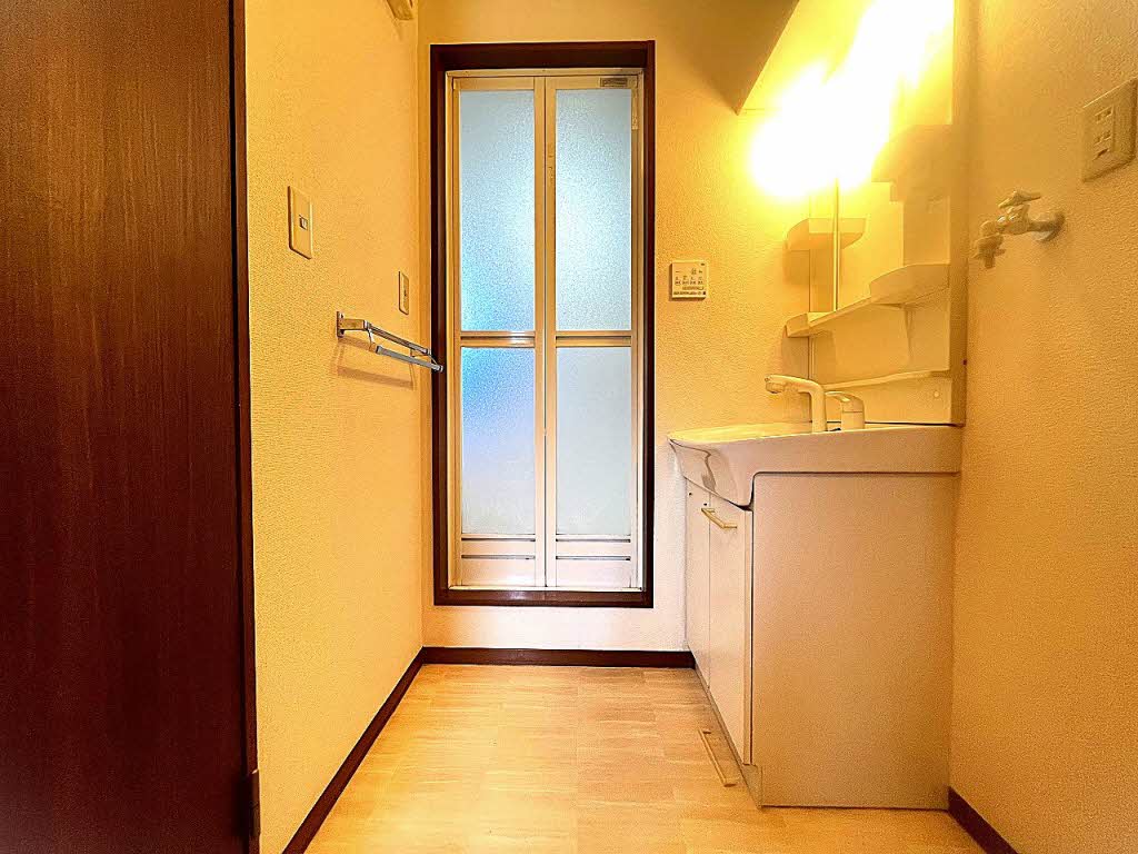 コンフォール城井 A棟 * A0102号-5