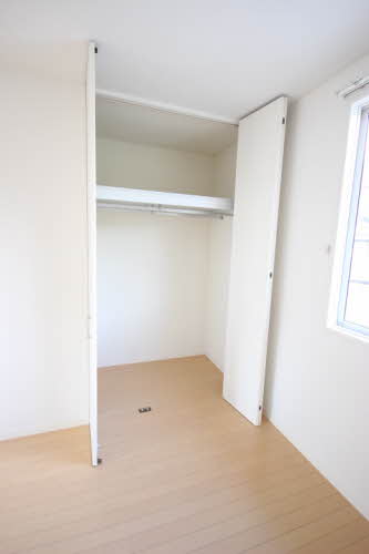 ソレイユコート　Ｂ棟　＊＊ B0201号-14