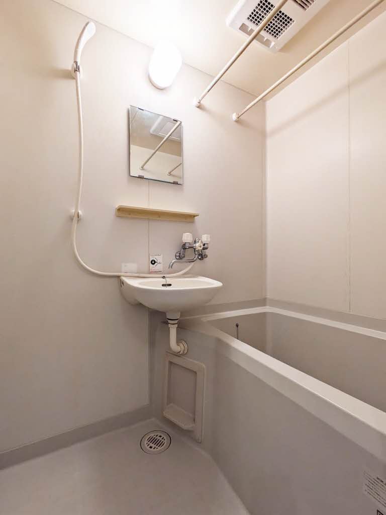 アグールシャルマン天野　＊ A0202号-8